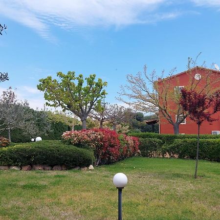 Villa Mariellie Néa Péramos Kültér fotó